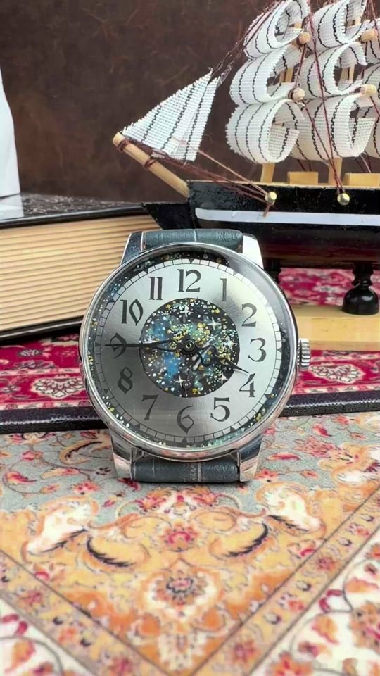 Победа, авторский циферблат «Космос», ручная роспись: общий вид, фото 1
