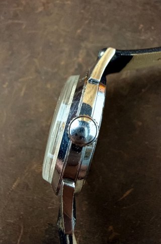 Победа, белый циферблат с узором: вид сбоку, фото 6