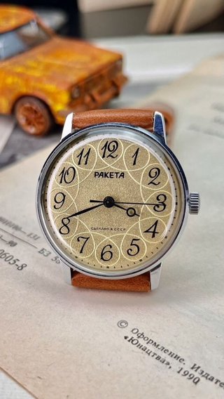 Ракета, после обслуживания в часовой мастерской: механизм, фото 2