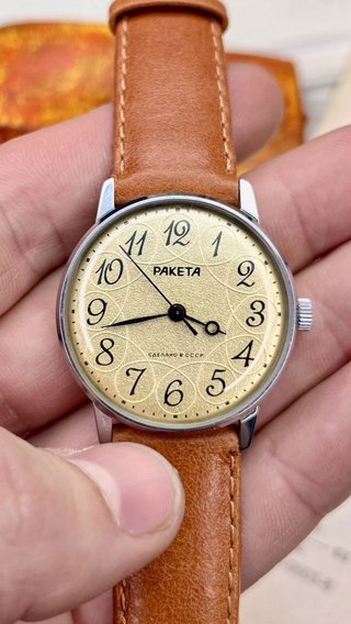 Ракета, после обслуживания в часовой мастерской: механизм, фото 6
